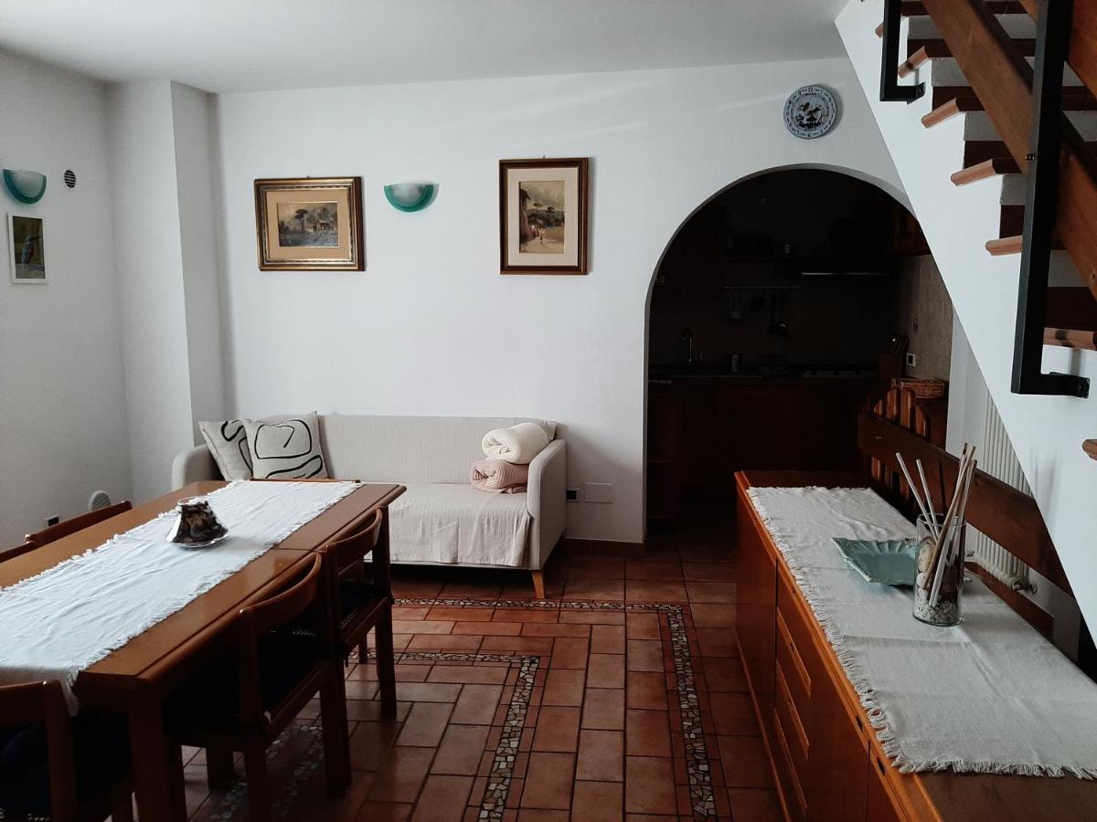 Willa La Casa Di Walter E Rosa Castel Di Sangro Zewnętrze zdjęcie
